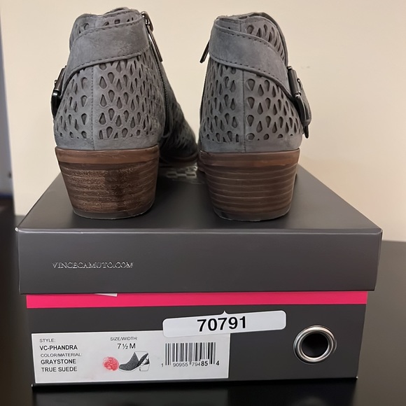 Vince Camuto Phandra suede booties (size 7.5) - Picture 6 of 6